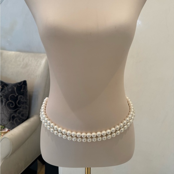 Suzi Roher White Belt Elegant Accessory - Picture 1 of 5